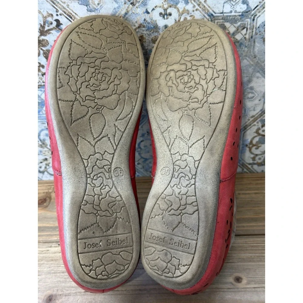Josef Seibel Red Floral Flats Leather Comfort Shoes Women's Sz 5.5 / 36